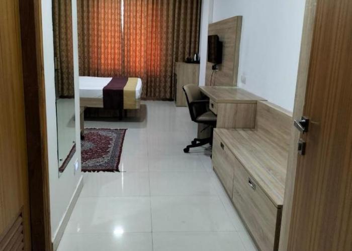 Hotel Seth Murlidhar Seva Sadan-Near Prem Mandir