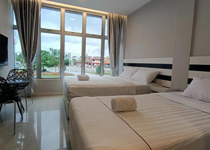 LEA GUEST HOUSE & CAFE Lukut