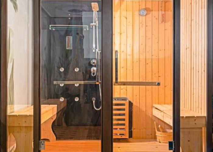 Pavillon Boutique Hotel & Apartment Nha Trang