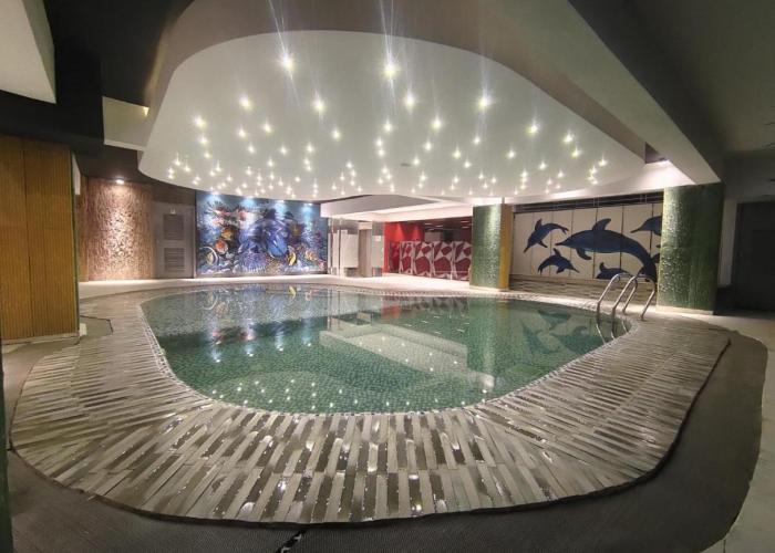 Royal Pearl Suites