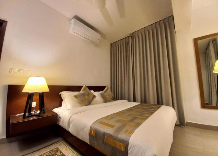 Royal Pearl Suites