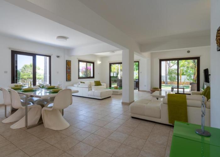 Lime 3-Bedroom Villa in Protaras
