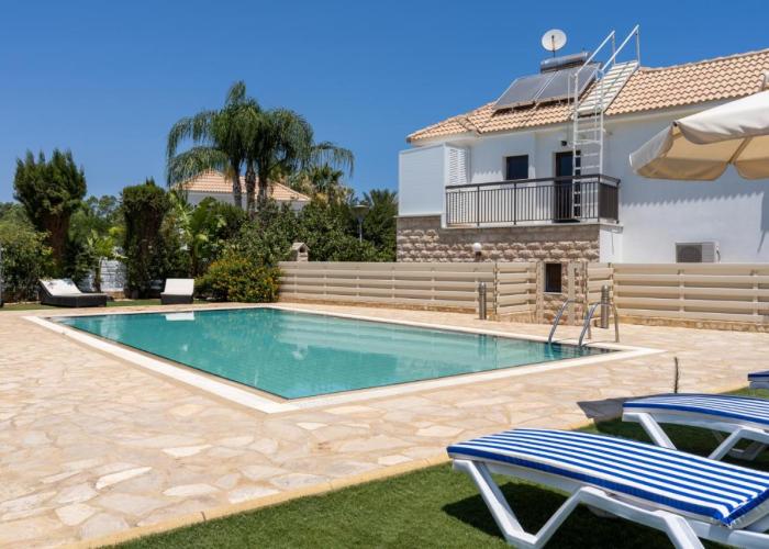 Lime 3-Bedroom Villa in Protaras
