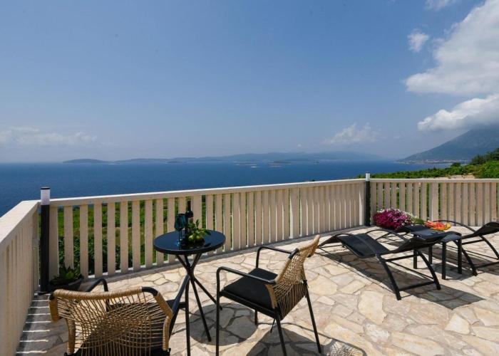 Luxury Villa Navis