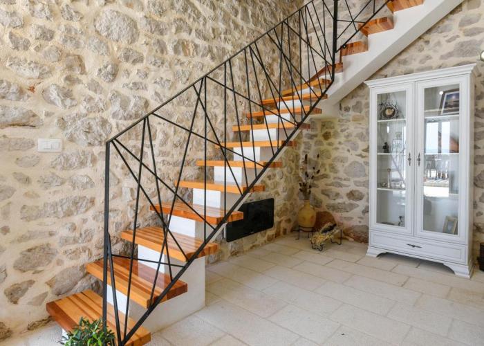 Luxury Villa Navis