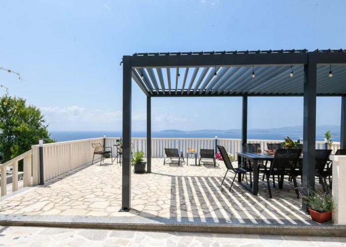 Luxury Villa Navis