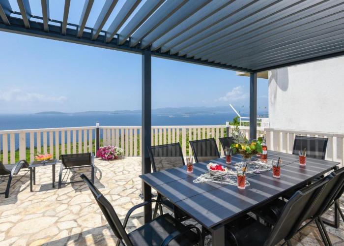 Luxury Villa Navis