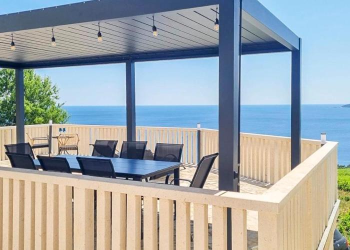 Luxury Villa Navis