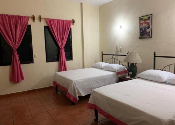Hotel Jacaranda