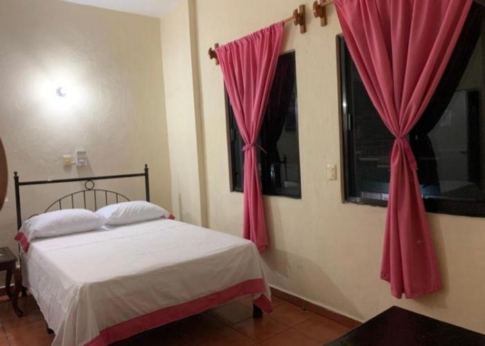 Hotel Jacaranda