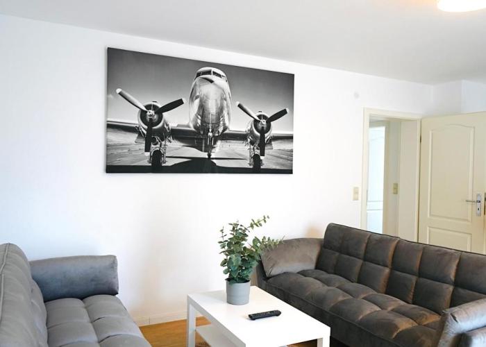 Stilvolles Apartment in stadtnähe-Parkplatz- 4 Personen- Balkon