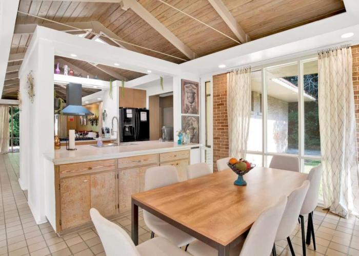 Midcentury Modern - Pool & Hot tub - Retro Retreat