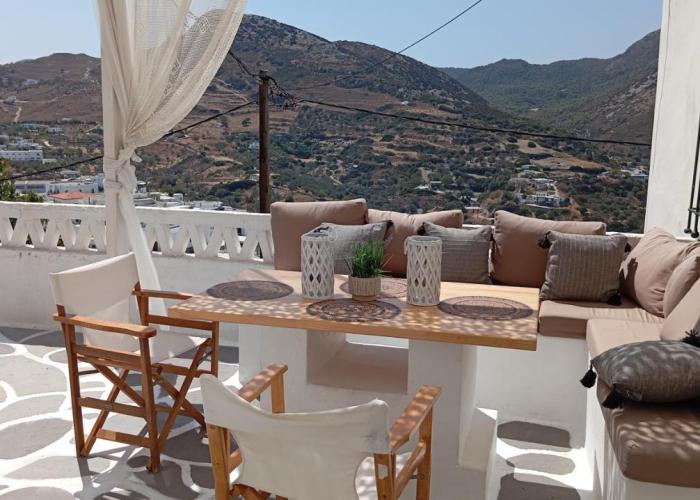 Vasiliki Skyros Castle View