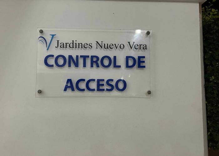 Ático junto al Mar,Acceso directo a la playa,Jardines de Nuevo Vera,WIFI