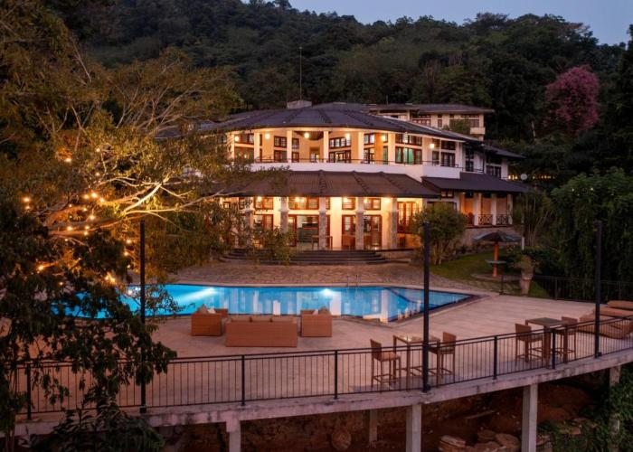 Indra Manel Family Holiday Resort Kandy