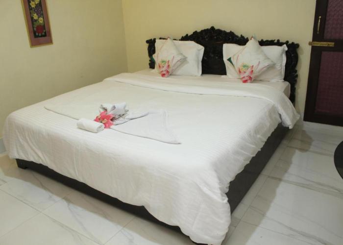 AESTHETICS - THE HOME STAY