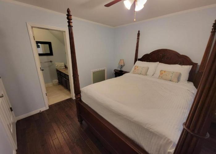 Bluejay Suites B&B