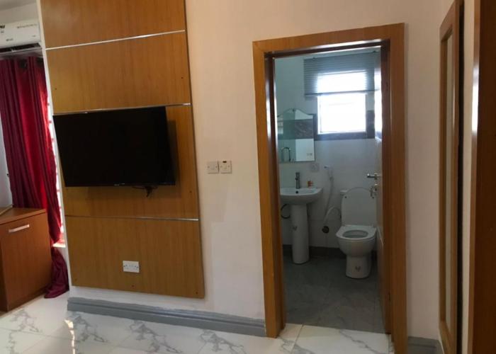 Dominance Events and Suites