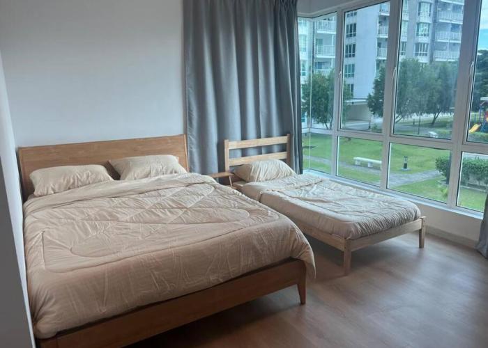 Muji Wi-Fi Aircond HomeStay