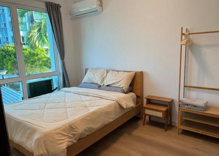 Muji Wi-Fi Aircond HomeStay