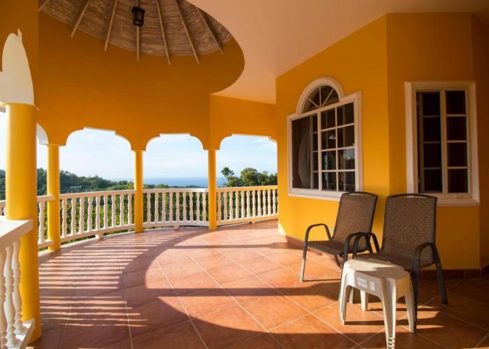 Round View Guest House
