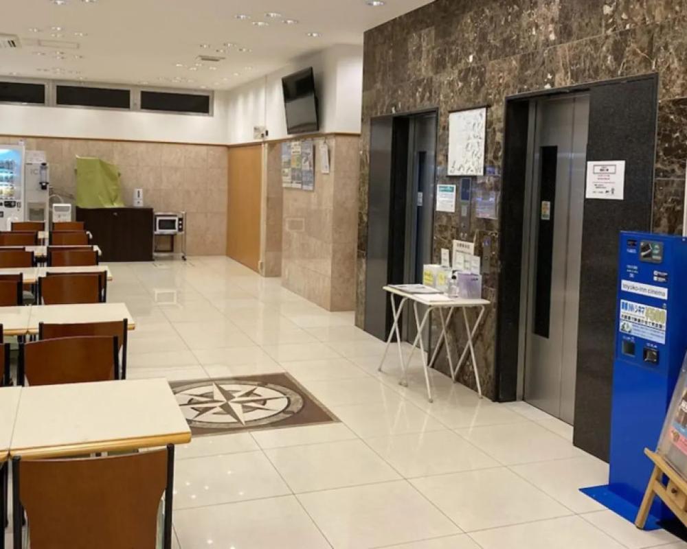 фото Toyoko Inn Oita Ekimae