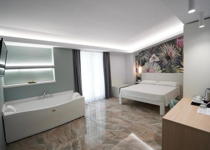 Harmony Tropea Rooms & Suites