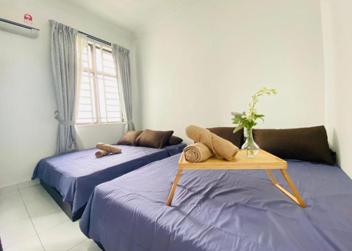 Cozy 1-10 pax 4QBeds 2SBeds Shah Alam Sec7, I-city