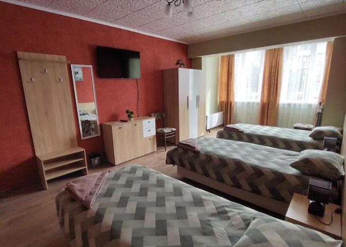 Familia Apartments