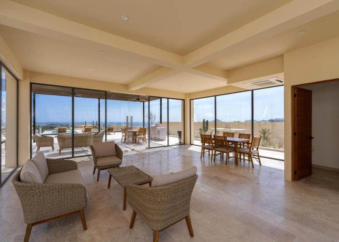 Mistiq Los Cabos