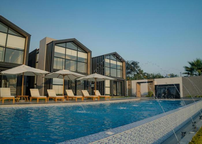 Awqa Loft & Camp
