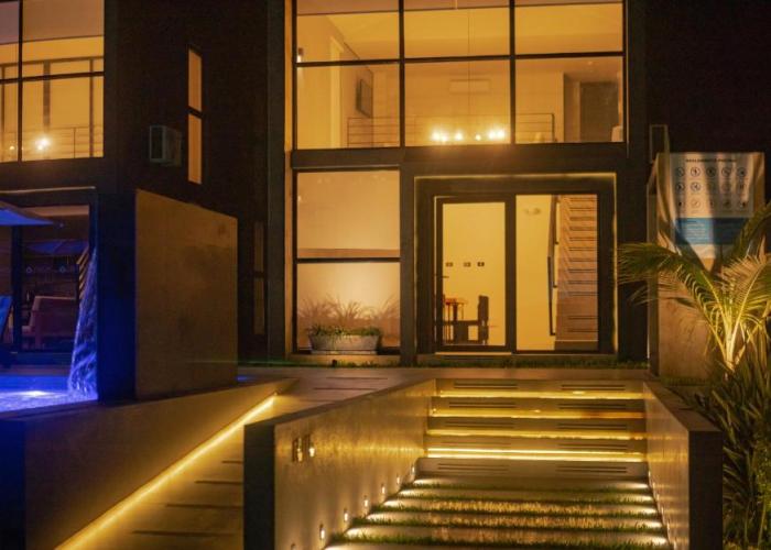 Awqa Loft & Camp