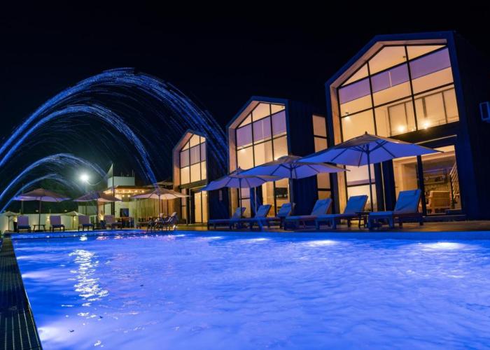 Awqa Loft & Camp