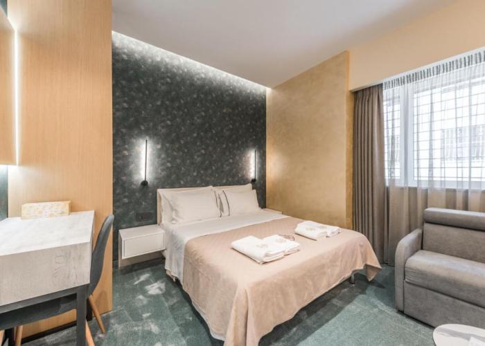 Piazza Luxury Apartments
