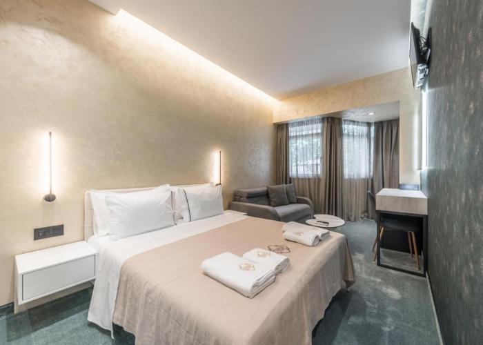 Piazza Luxury Apartments