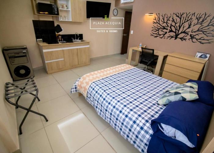A09 EXECUTIVE SUITE at IZCALLI - TEPOTZOTLAN Families, Tourists & Travelers Choice Students Companies Executives WELCOME!!! 5min Izcalli-15min Esmeralda-20min Sátelite-25min AIFA