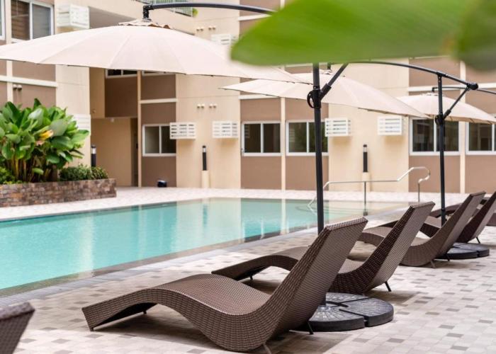 Stanford Suites 3