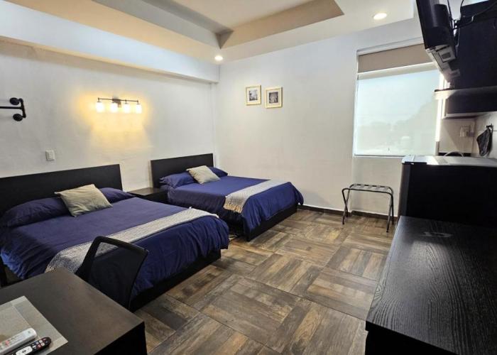 A21 EXECUTIVE SUITE at IZCALLI - TEPOTZOTLAN Families, Tourists & Travelers Choice Students Companies Executives WELCOME!!! 5min Izcalli-15min Esmeralda-20min Sátelite-25min AIFA