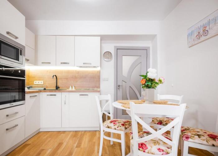 1BD Elegance on Vasil Levski Boulevard by Flat Mаnager