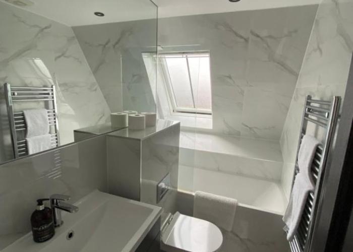 Beautiful Penthouse in centre of Winchester