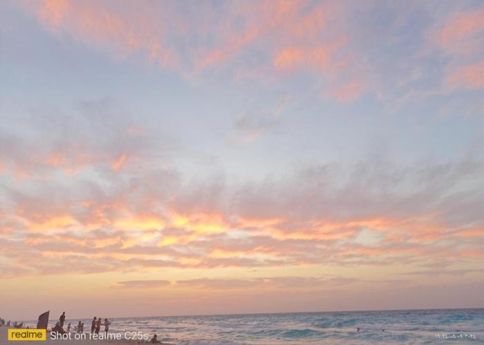 احلى بحر واجمل صيف واجمل شاطئ فى الساحل الشمالى