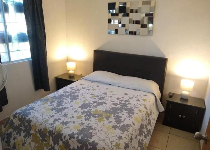 Casita práctica, sencilla y lista para recibirte.