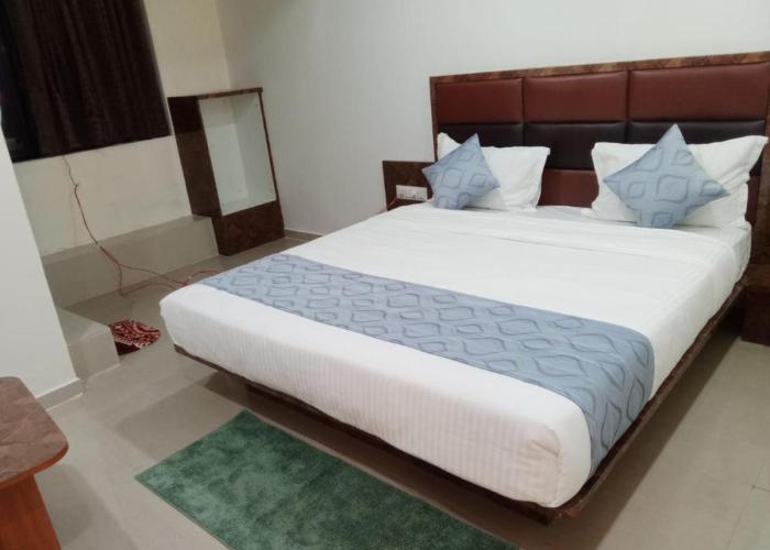 HOTEL RK VILLA