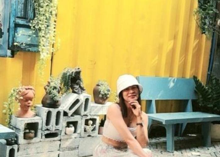 H-HOMESTAY CONTAINER LAGI BEACH