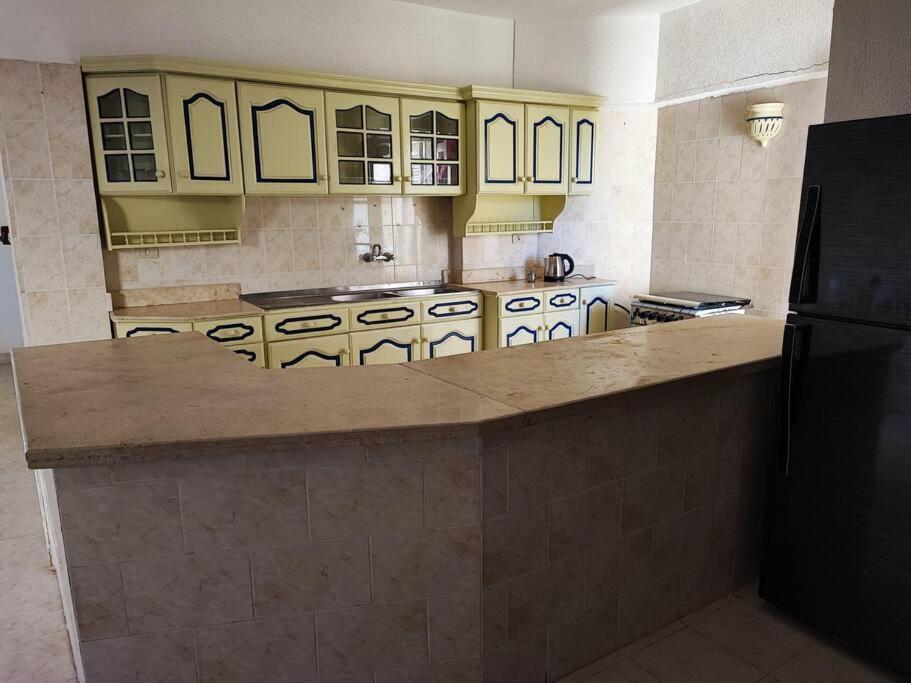 фото Petrobeach - 2 BR apartment for families