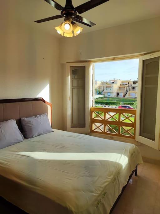 Petrobeach - 2 BR apartment for families