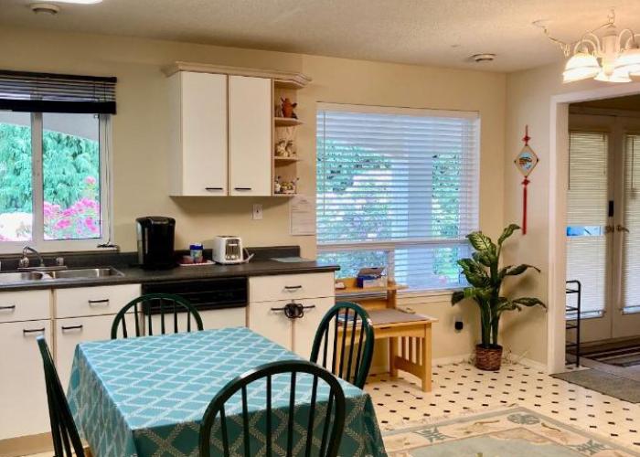 Red Robe Air B&B
