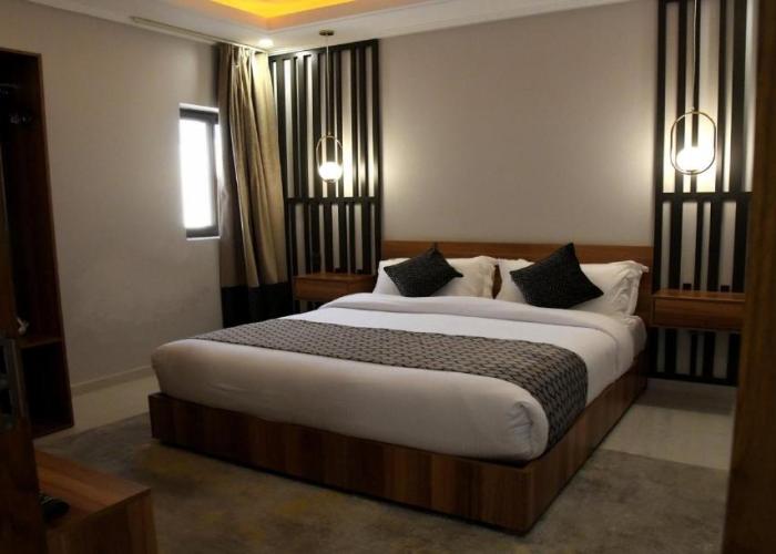 YM Resort