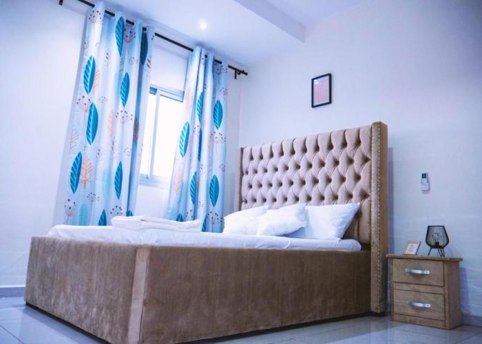 Cecay Apartments Logpom