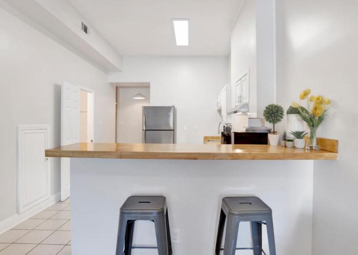 Stars on State in the Heart of Downtown